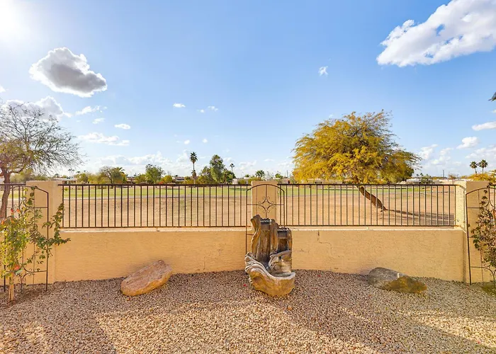 Golf Course Near Spring Training & River Holiday home *